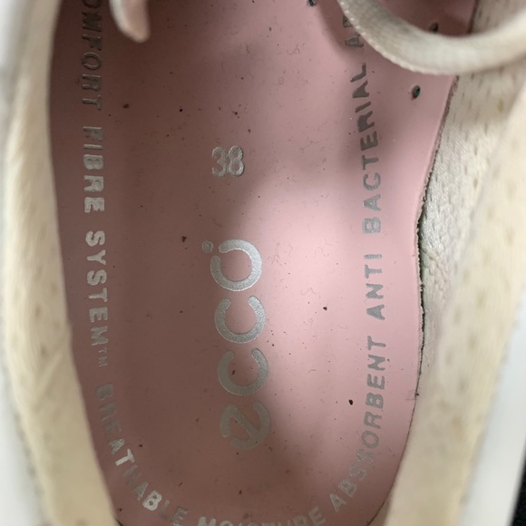 Ecco White And Pink Sneaker Size 38 - Picture 3 of 8